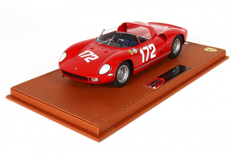 Ferrari 250 P Targa Florio 1963,met Lederen Basis En Vitrine