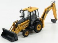 KOMATSU WB93R-8 TRACTOR - SCRAPER - EXCAVATOR