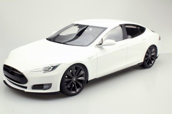 TESLA MODEL S 2012