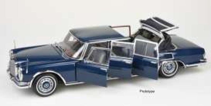 Mercedes 600 Pullmann Landaulet W100 6-door with Functional Softtop 1968 , blue