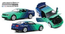 Ford Mustang GT 2010 Falken Tires