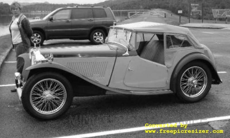 MG TC,gesloten,1945