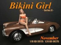 Figuur Bikini Girl series II November