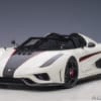 Koenigsegg Regera Arctic Blanc - Carbon