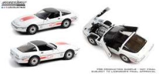 Chevrolet Corvette C4, 1988 ,blanc/ lignes orange