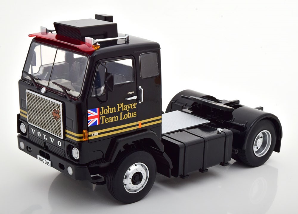 Volvo F88 JPS Team Lotus mit Union Jack 1978