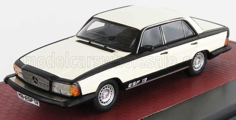 MERCEDES ESF 13 EXPERIMENTAL SAFETY VEHICLE 1972 (BASE S-CLASS) - WIT, zwart