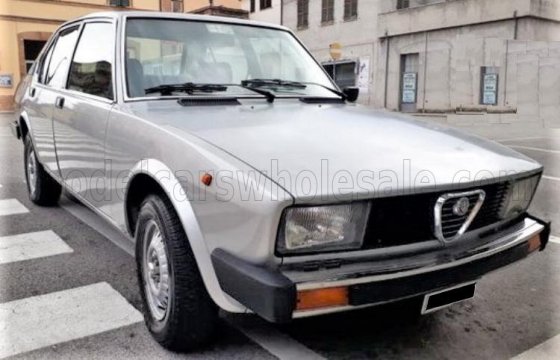 ALFA ROMEO - ALFETTA BERLINA 2000L 1978 - ARGENT 749