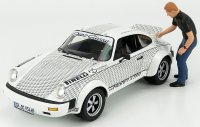 PORSCHE 911 COUPE , avec figurine WALTER ROHRL 1969 - blanc  ,noir