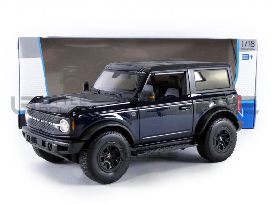 Ford Bronco 2021 donker blauw