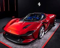 Ferrari Daytona SP3 Icona  ,rouge