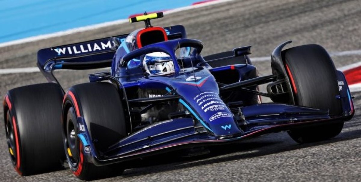 Minichamps Williams FW44 #6 Nicholas Latifi GP De Bahreïn 2022 1/18