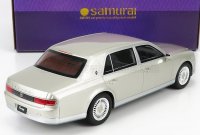 TOYOTA - CENTURY 2018 - ZILVER