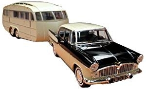 Simca Vedette Chambord 1958, caravan Henon