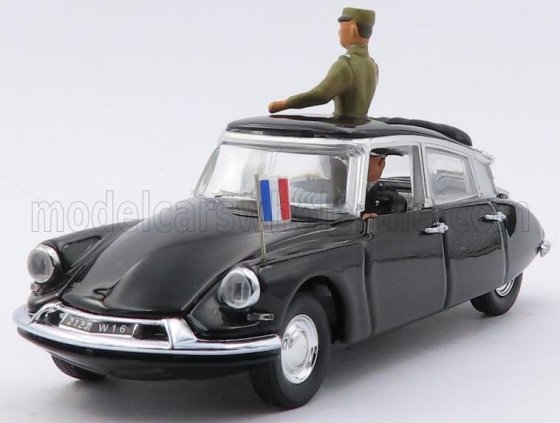 CITROEN - DS19 CABRIOLET WITH GENERAL DE GAULLE AND DRIVER FIGURE 1960