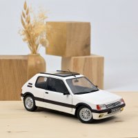 Peugeot 205 GTI 1.6 1988 - Wit , 3 openingen