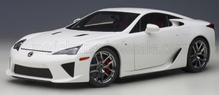 LEXUS - LFA COUPE 2012 - BLANC