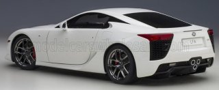 LEXUS - LFA COUPE 2012 - BLANC