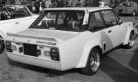 Fiat 131 Abarth, jaune, 1980