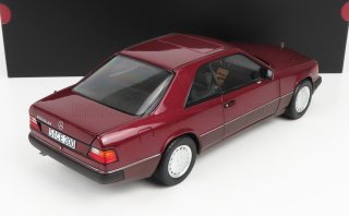 Mercedes 300 CE (C124), metallic- rouge foncé