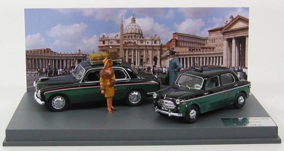 ALFA ROMEO - SET TAXI PIAZZA SAN PIETRO ROMA 1959 - 1900 TAXI - FIAT 1100 TV WITH 3 FIGURES