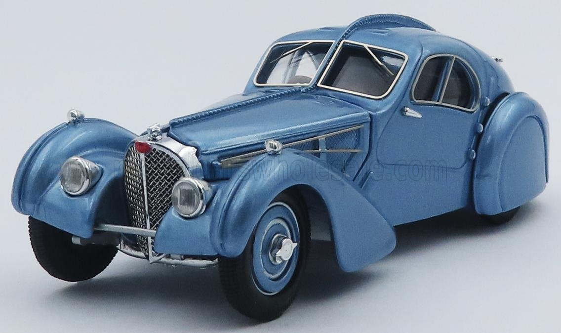 BUGATTI - TYPE 57 SC ATLANTIC 1936 - LICHT BLAUW M