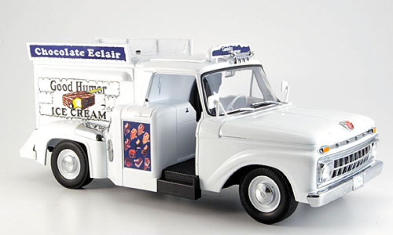 Ford F-100 Good Humor Ice Cream Truck 1965 échelle 1/18 Sunstar