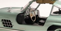 MERCEDES-BENZ 300 SL (W198) – 1955 – LIGHT GREEN METALLIC