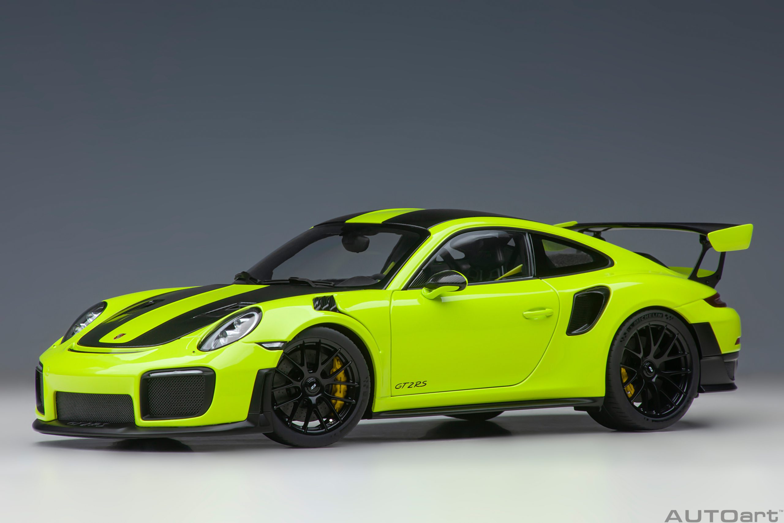 Porsche 911 (991.2) GT2 RS Weissach Package (Acid 