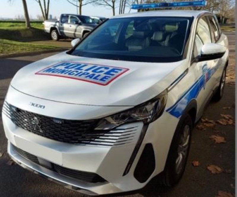 Peugeot 3008 2023 Police Municipale échelle 1/43 de NOREV