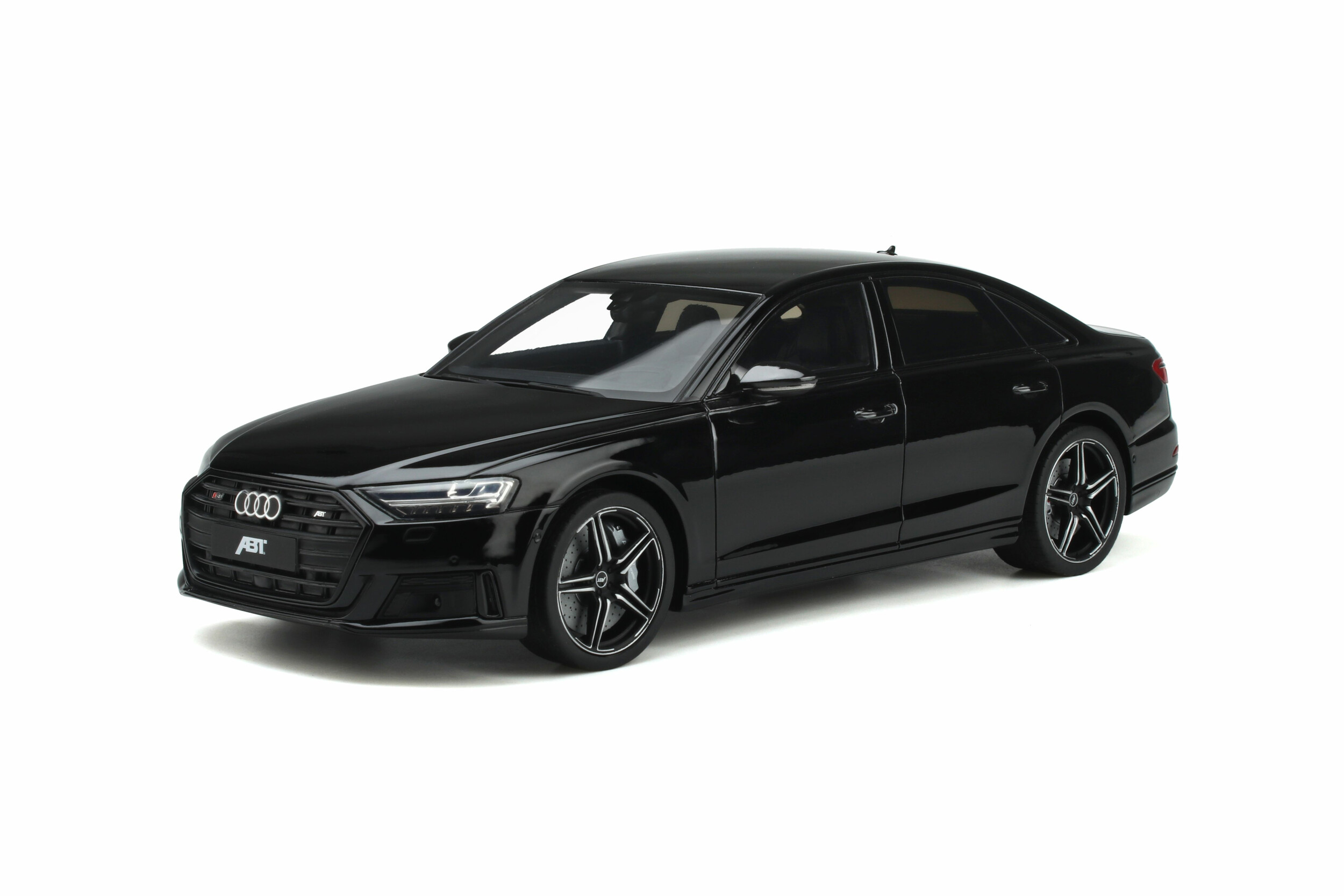 AUDI A8 S8 ABT 2020 - zwart