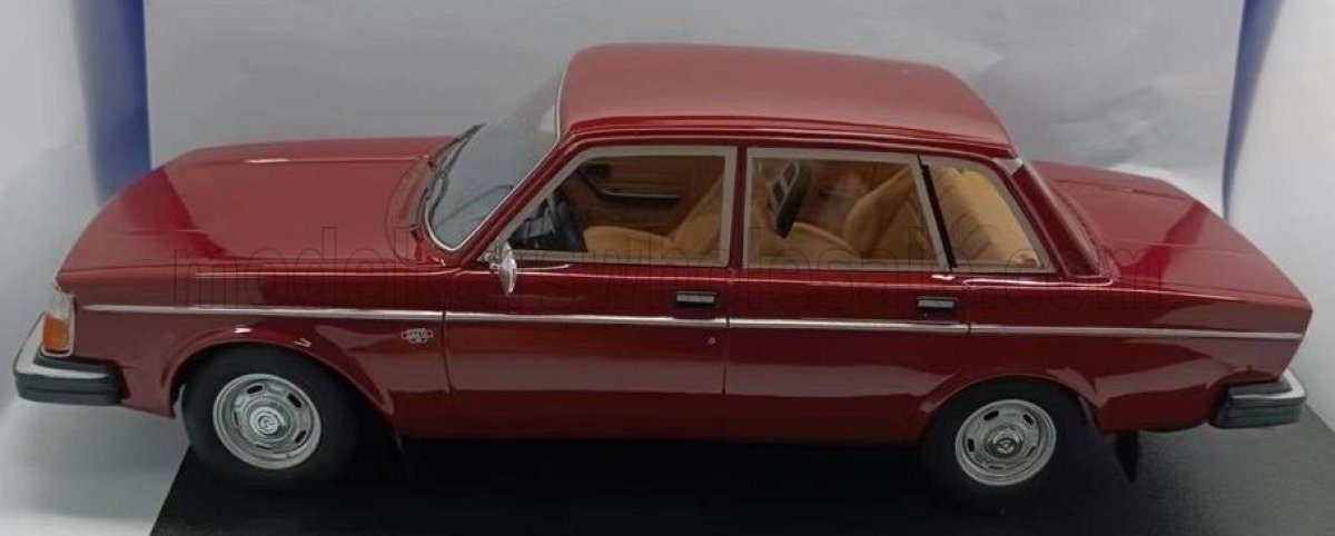 Modèle réduit Volvo - 244dl 1975 - Rouge 1/18 | Cult-scale