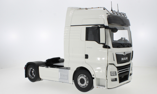 MAN TGX XXL, wit, 2018