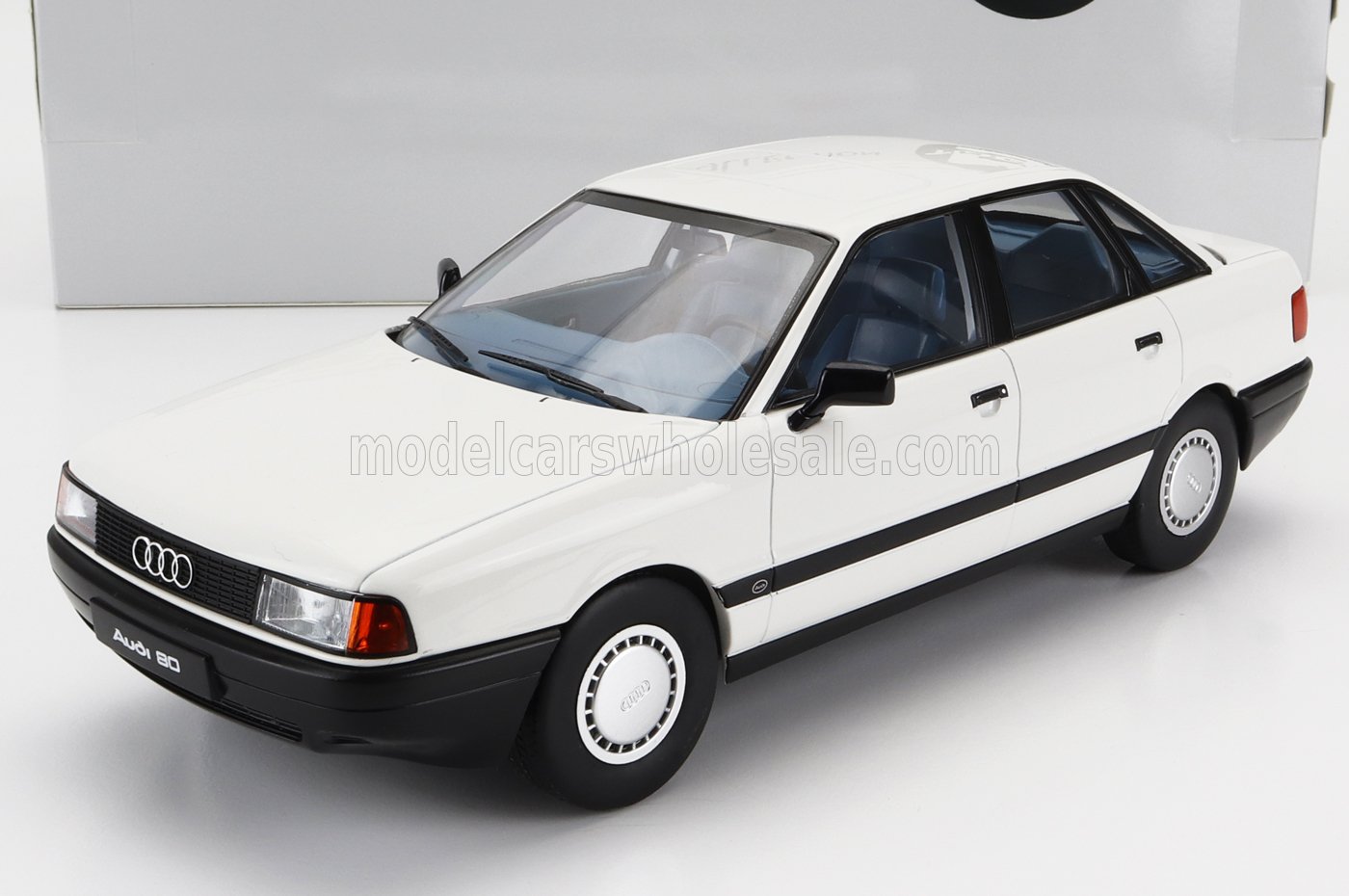 Modèle réduit Audi - 80 B3 1989 - Blanc 1/18