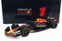 RED BULL - F1 RB18 TEAM ORACLE RED BULL RACING N 1 WORLD CHAMPION WINNER ZANDVOORT DUTCH GP 2022 WITH FLAG AND FIGURE MAX VERSTAPPEN
