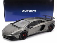 Lamborghini Aventador Lp750-4 Sv 2015, composite Model, full Openings