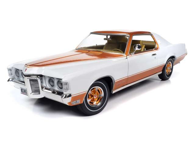 Pontiac Grand Prix *Royal Bobcat*, cameo white 196