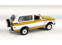 Chevrolet K5 Blazer Offroad with all new parts, ochre/mustard/white 1971