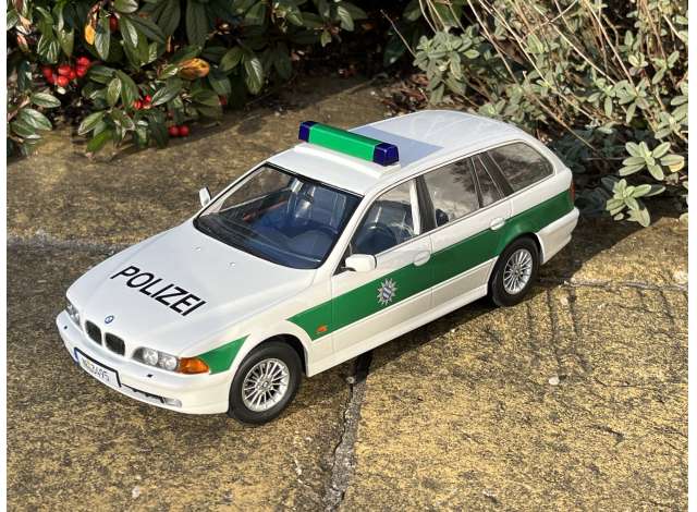 BMW 5-series Touring E39 *Polizei* 1998