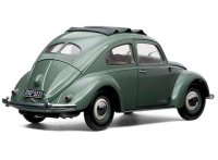 Volkswagen Beetle Saloon avec toit ouvert et parties ouvrantes complètes, vert pastel