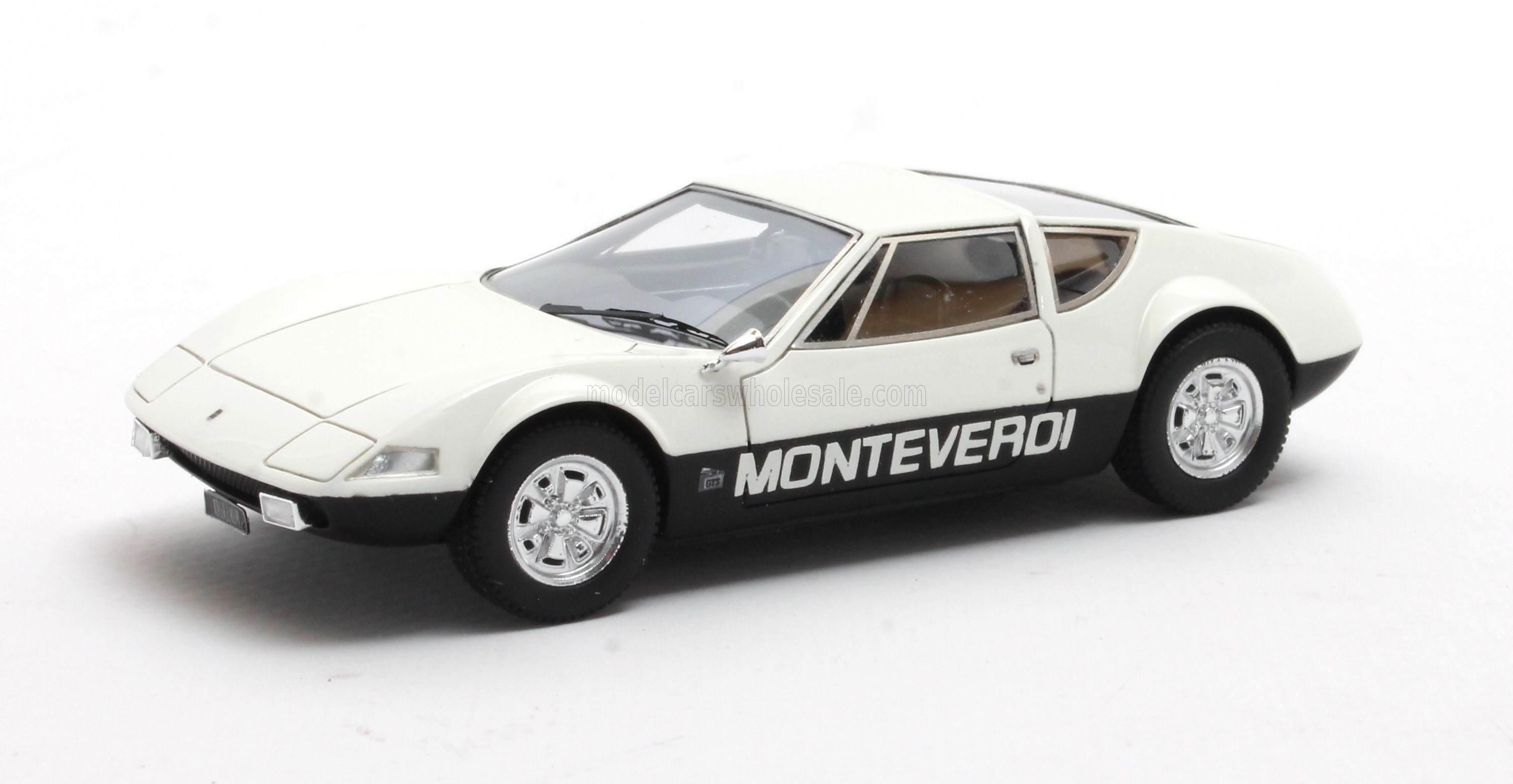 MONTEVERDI - HAI 450 GTS 1973 - zwart wit