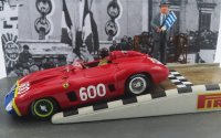 FERRARI - DIORAMA - 290MM SPIDER s/n0626 N 600 MILLE MIGLIA 1956 JUAN MANUEL FANGIO