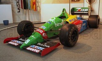 BENETTON - F1 B188 N 19 3rd BRITISH GP (with pilot