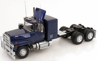 Mack RL700L 1974 schaalmodel 1/18 van Road Kings