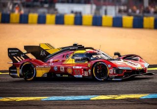 Ferrari 499P Auto Nr. 51 - 3e Le Mans 2024 Piloten Pier Guidi Giovinazzi Calado