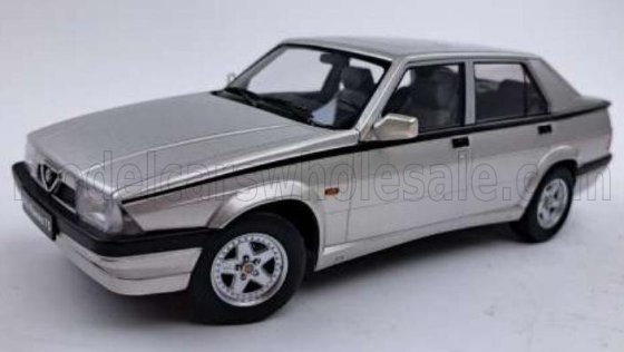 ALFA ROMEO - 75 1988 - ARGENT