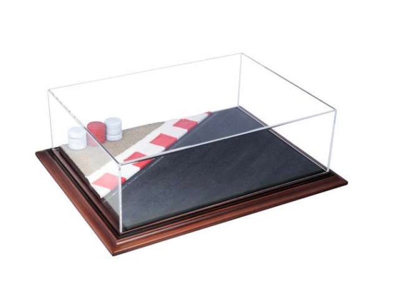 Vitrine Diorama Based Display Case. Model 