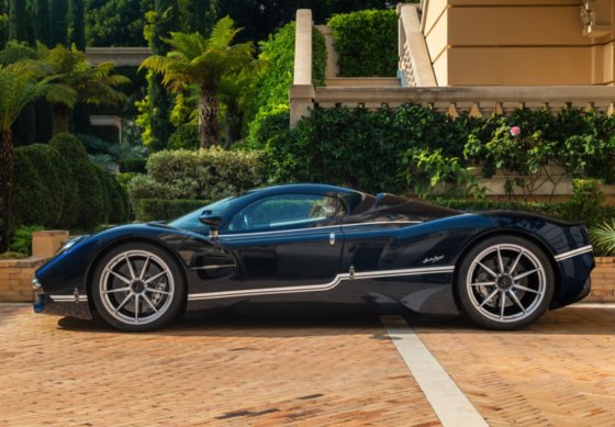 Pagani Utopia Blu Midnight Glossy