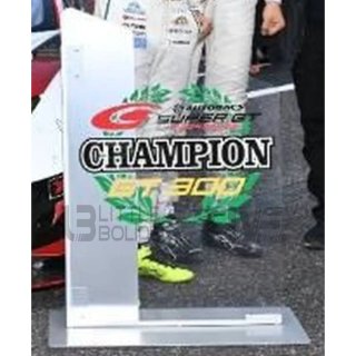 LAMBORGHINI GT3 N°88 VENTENY JLOC GT300 SUPER GT 2024 T. Kogure Y. Motojima avec Champion Board