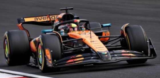 MCLAREN MCL39 N°81 McLaren Formula 1 Team winner GP China 2025 Oscar Piastri
